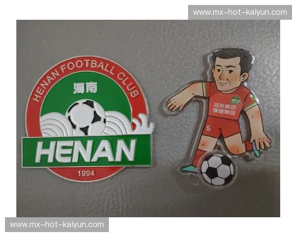 巅峰对决，荣耀之战：天津泰达与河南建业的绿茵情仇